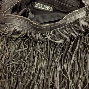 Eye-catching Fun Fringe!